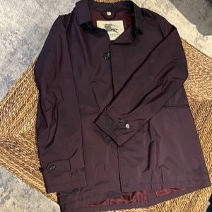 BURBERRY LONDON rain jacket. Leather trim collar. Plum. Mens XL (size 56).